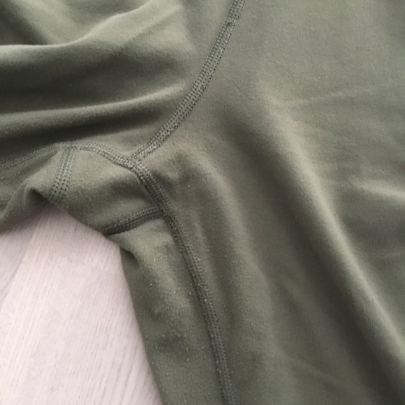 Lululemon Hight Waist (low convertible) Olive / Army Green Jogger Capri Pants - Picture 10 of 10